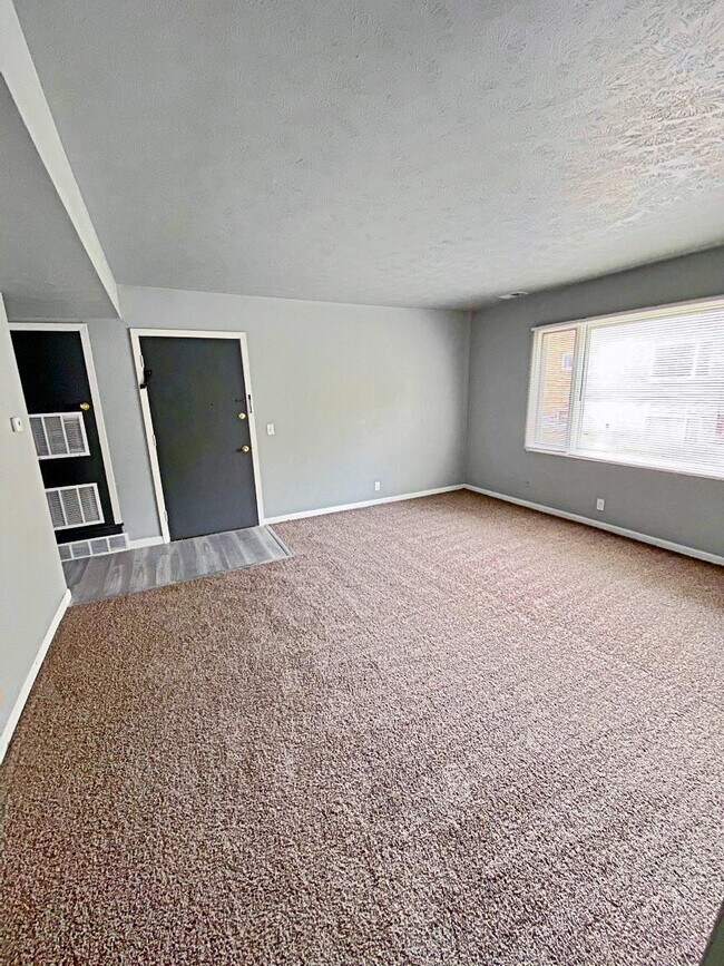 Foto del edificio - 4618 Redman Ave