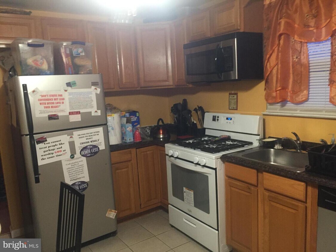 Foto principal - 7201 Fairbrook Rd