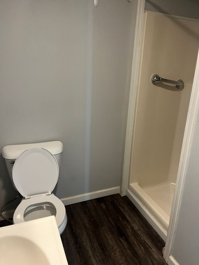 Building Photo - 110 Conrad Ct