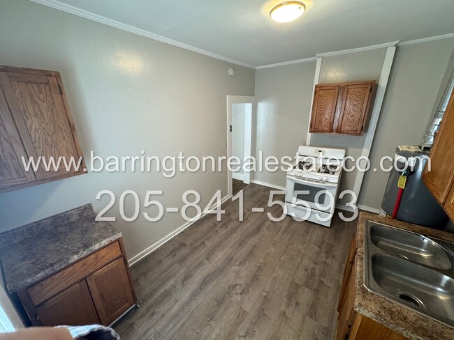 Building Photo - Birmingham/Ensley