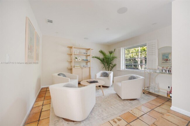 Foto del edificio - 11651 SW 72nd Pl