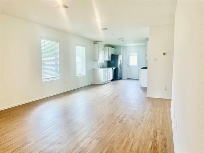 Building Photo - 21919 Scopeto Ln