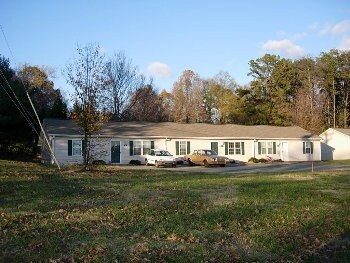 Foto del edificio - Tillman & Lakeside Apartments