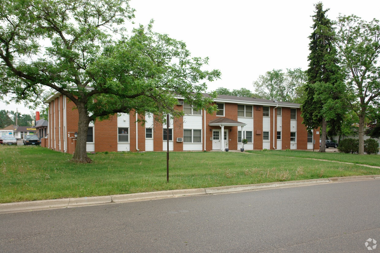 25 West 98th St Apartments in Bloomington, MN