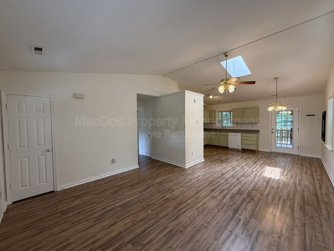 Building Photo - 27140 Shannon Mill Dr