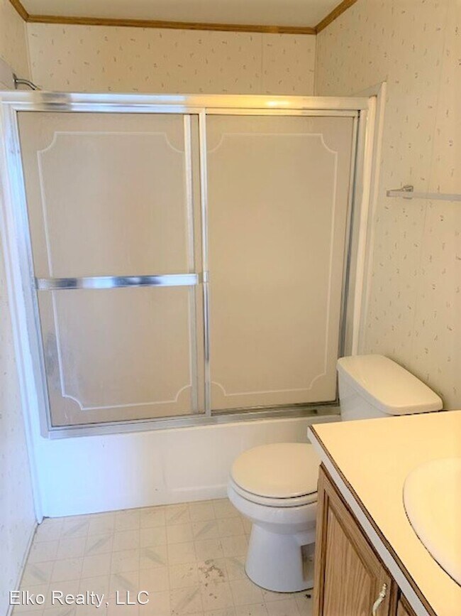 Building Photo - 4 br, 2 bath House - 98 Licht Pkwy