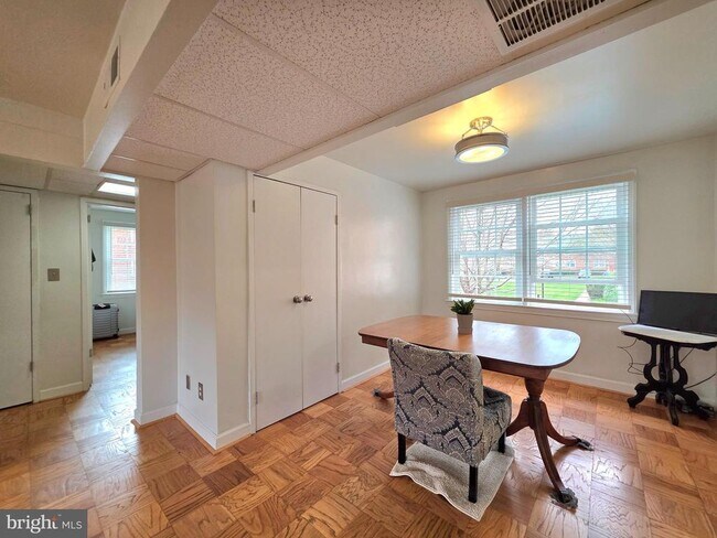 Foto del edificio - 6620 Boulevard View