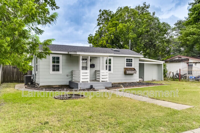 Foto principal - 621 Prairie St