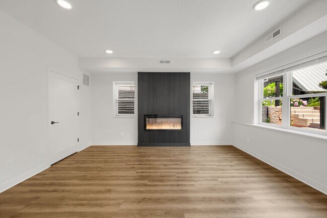 Foto del edificio - 5337 Drew Ave S