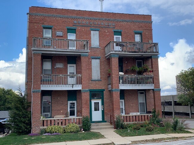 Foto del edificio - 301 W Monroe St