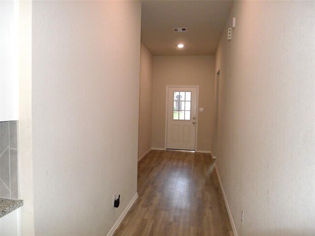 Building Photo - 29419 Barker Meadow Ln