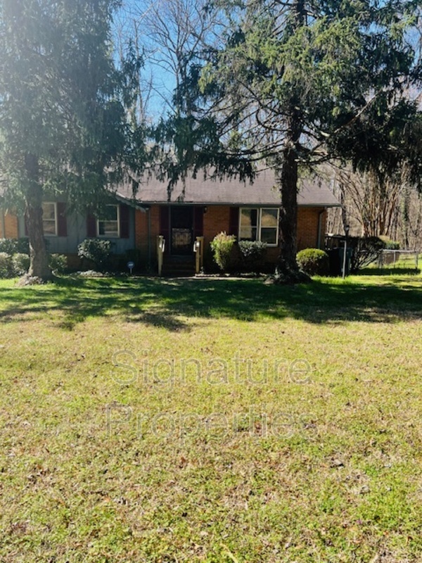Building Photo - 511 Conley Rd