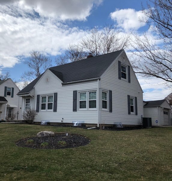 Primary Photo - 2564 26th St