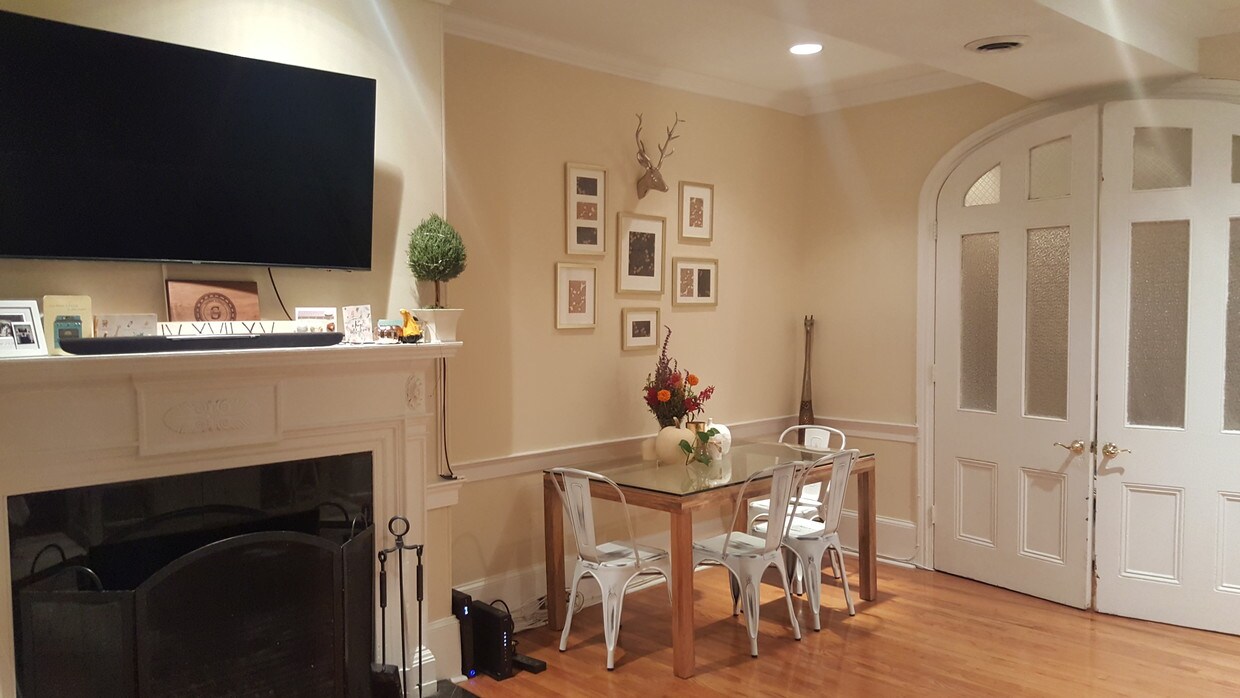 Foto principal - 1730 Pine St