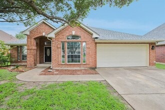 Building Photo - 4405 S Summercrest Loop