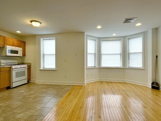 Foto del edificio - 2600 S 12th St