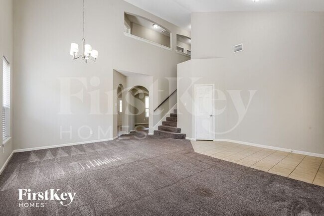 Building Photo - 8207 Sugar Cane Dr