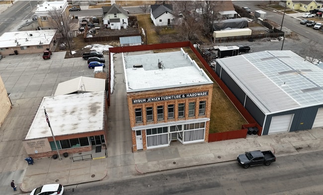 Building Photo - 47 N Main St