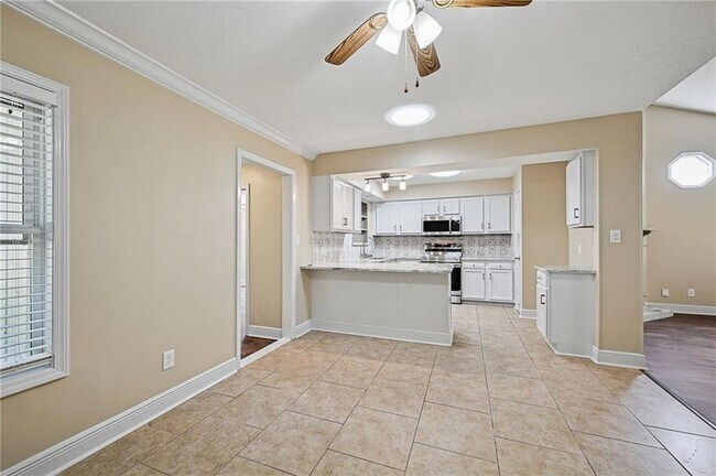 Foto del edificio - 2216 Teal St