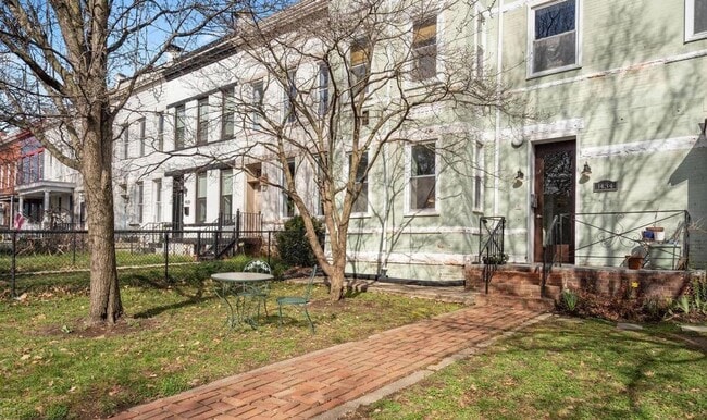 Photo - Charming Hill East One Bedroom House