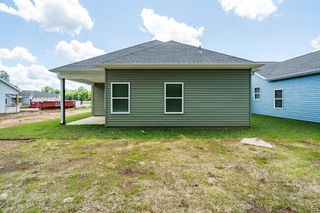 Building Photo - 4388 Tari Street Tuscaloosa, AL 35401