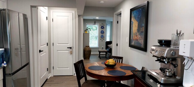 Foto del edificio - 446 N Loudoun St