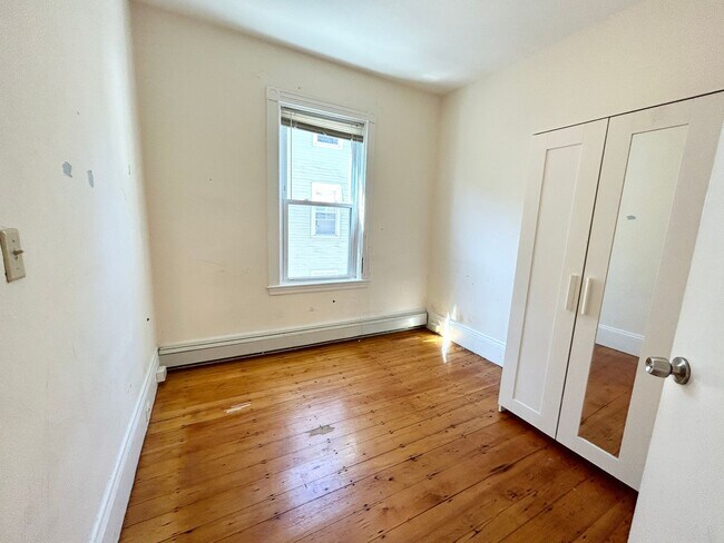 Building Photo - 3 Folsom Ave