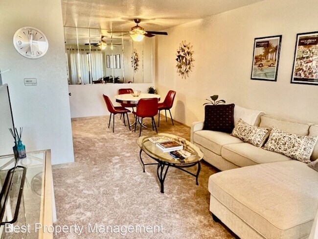 Foto del edificio - 1 br, 1 bath House - 675 N Los Felices Cir...