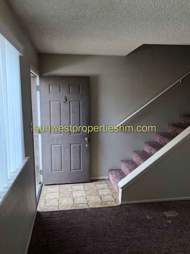 Building Photo - Cliffside Dr. E. 2701