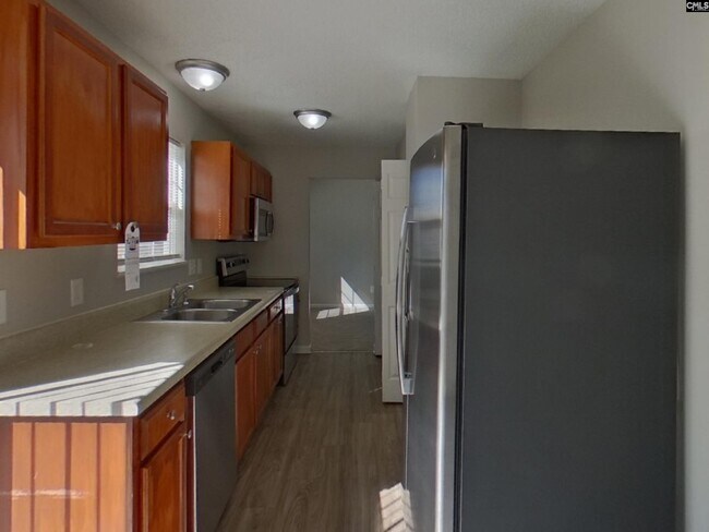 Foto del edificio - 741 Elderberry Ln