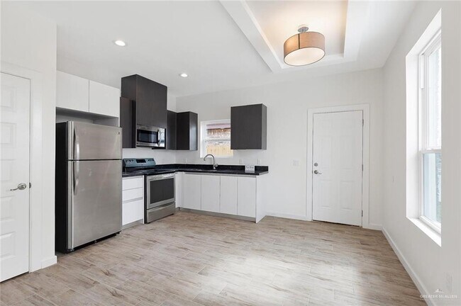 Foto del edificio - 8 Paola St