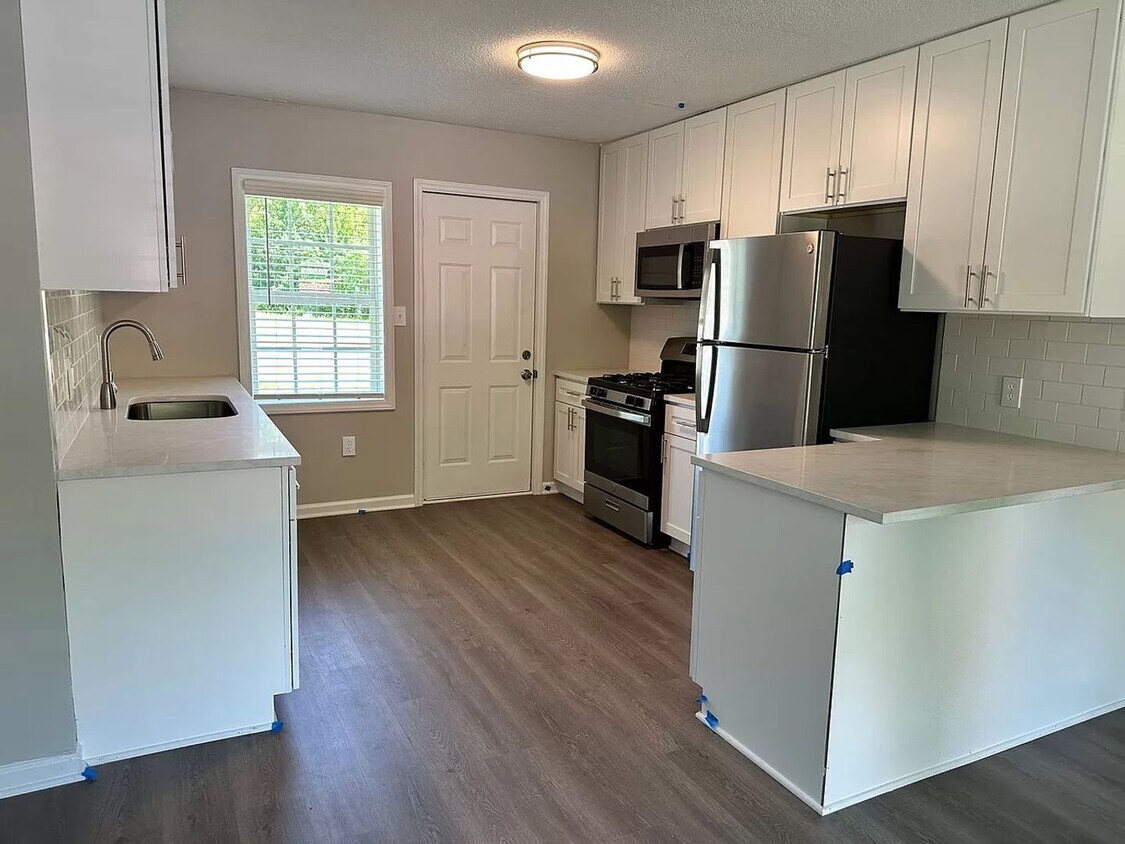 713 Vance St, Mebane, NC 27302 House Rental in Mebane, NC