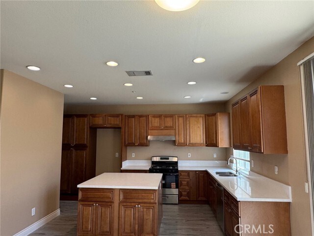 Foto del edificio - 6927 Tailwind Ln