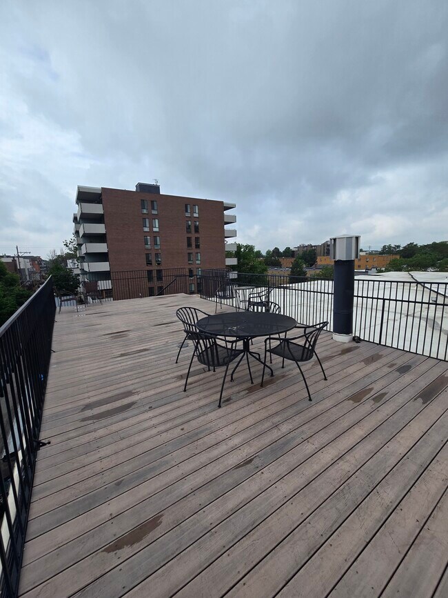 Azotea - 30 Emerson St