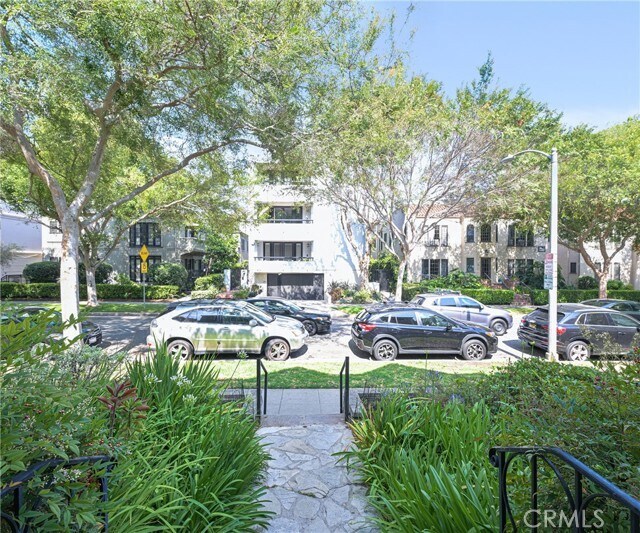 Foto del edificio - 149 Crescent Dr