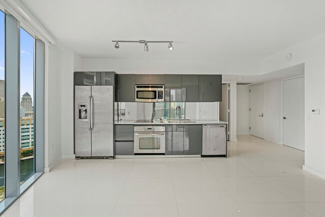Cocina - 31 SE 6th St