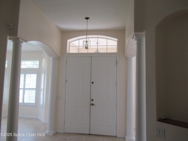 Building Photo - 924 Bryce Ln