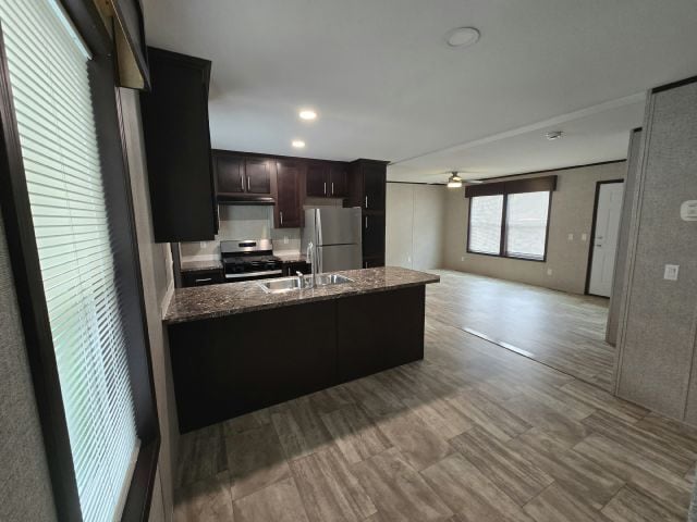 Building Photo - 345 Bankers Dr