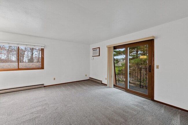 Foto del edificio - 516 Marshall Ct