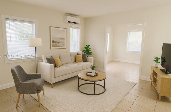 Foto del edificio - 218 Santillane Ave