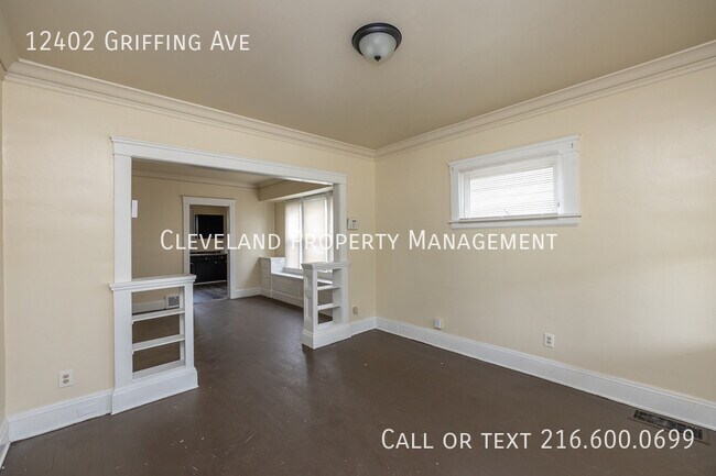 Foto del edificio - 12402 Griffing Ave