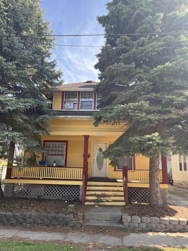 Primary Photo - 409 Union Ave