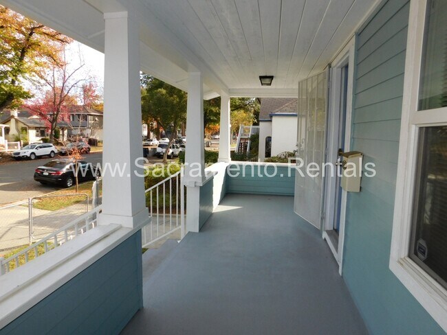 Foto del edificio - Wonderful 2bd/1ba Craftsman Bungalow near ...