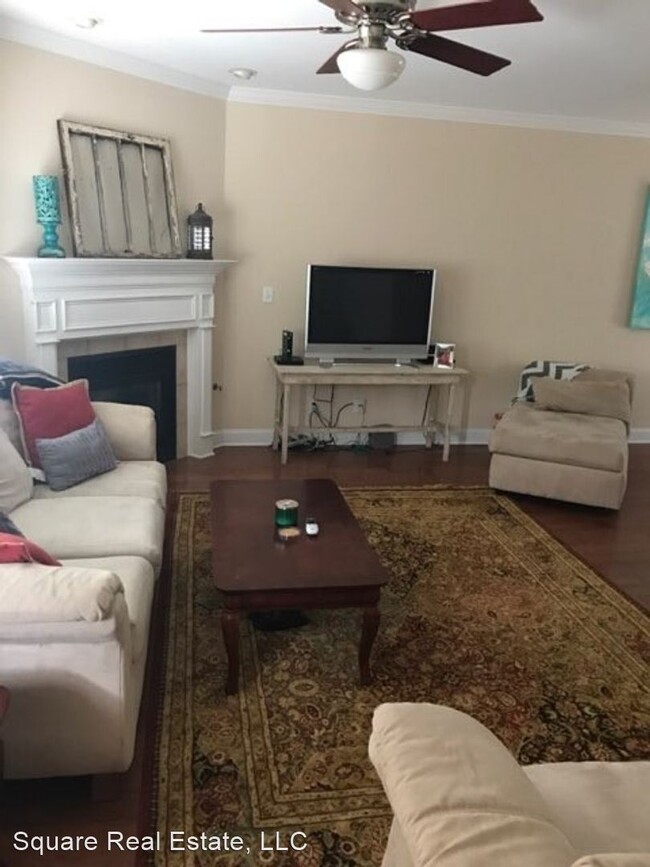 Foto del edificio - 3 br, 2.5 bath House - 37 Autumn Ridge