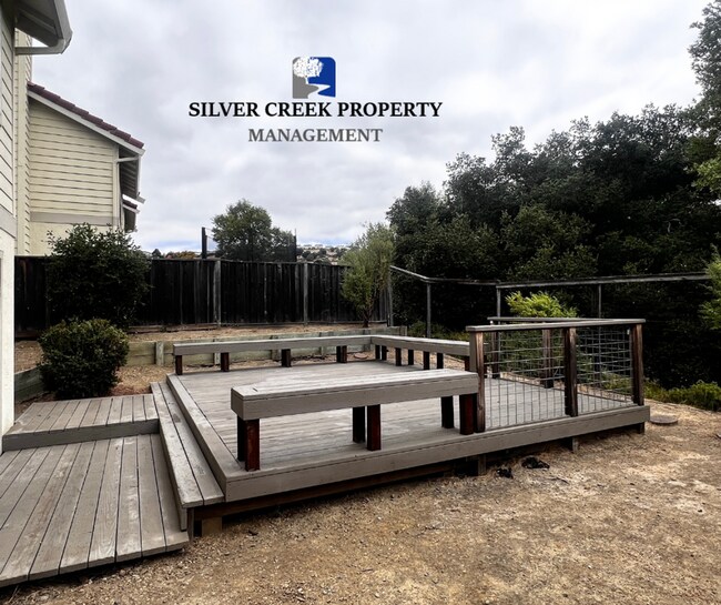 Foto del edificio - 21072 Greenwood Cir