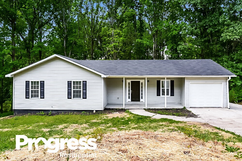 6649 Cambridge Dr, Rex, GA 30273 House Rental in Rex, GA