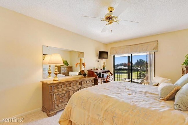 Foto del edificio - 2 br, 2 bath  - 1502 Pinecrest Cir