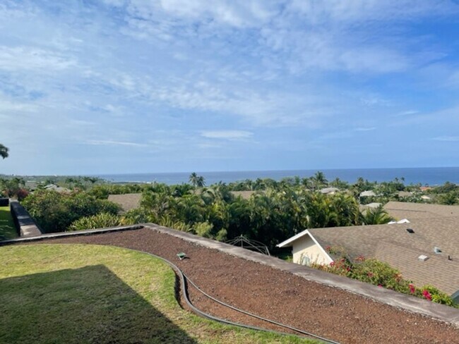 Foto del edificio - $4,000 / Beautiful 3 bedrm/2 bath home wit...