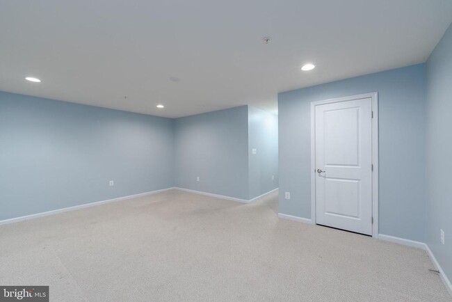 Building Photo - 3021 Hockley Mill Dr