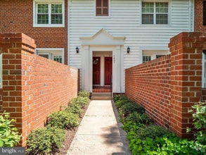 Building Photo - 4607 28th Rd S